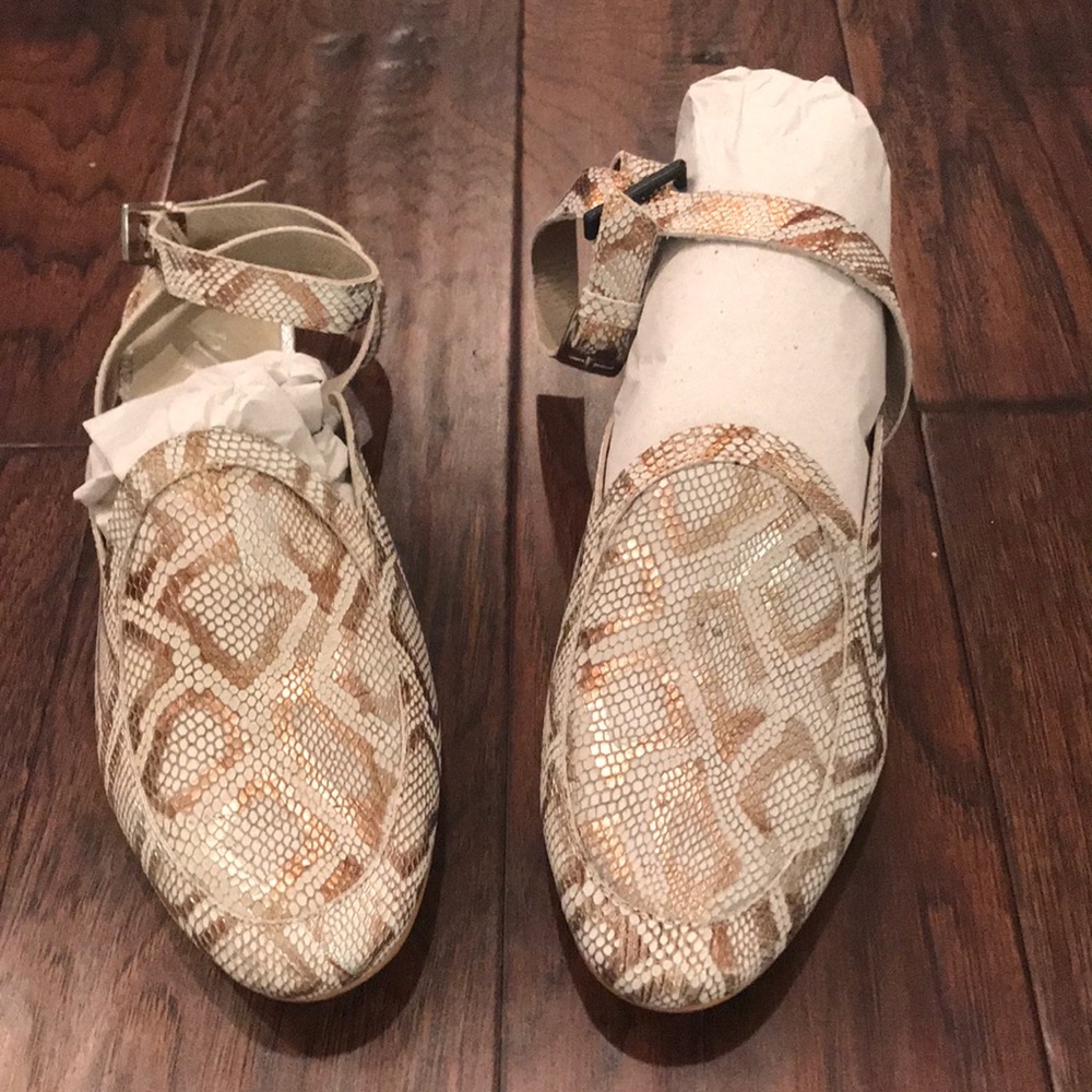 Matisse Half Moon Natural Snake Loafer - Picture 5 of 8